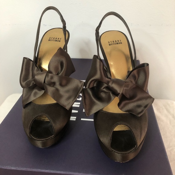 Stuart Weitzman Dorothy Brown Pump Bow Heels 10M - Picture 15 of 17